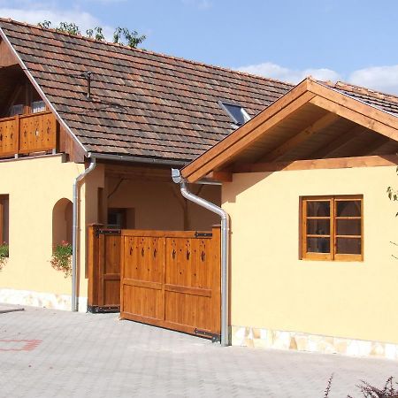 Villa Giulia Vendeghaz Verpelet Екстер'єр фото