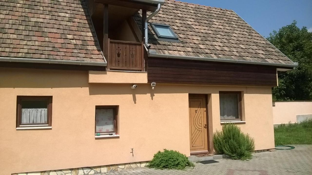 Villa Giulia Vendeghaz Verpelet Екстер'єр фото