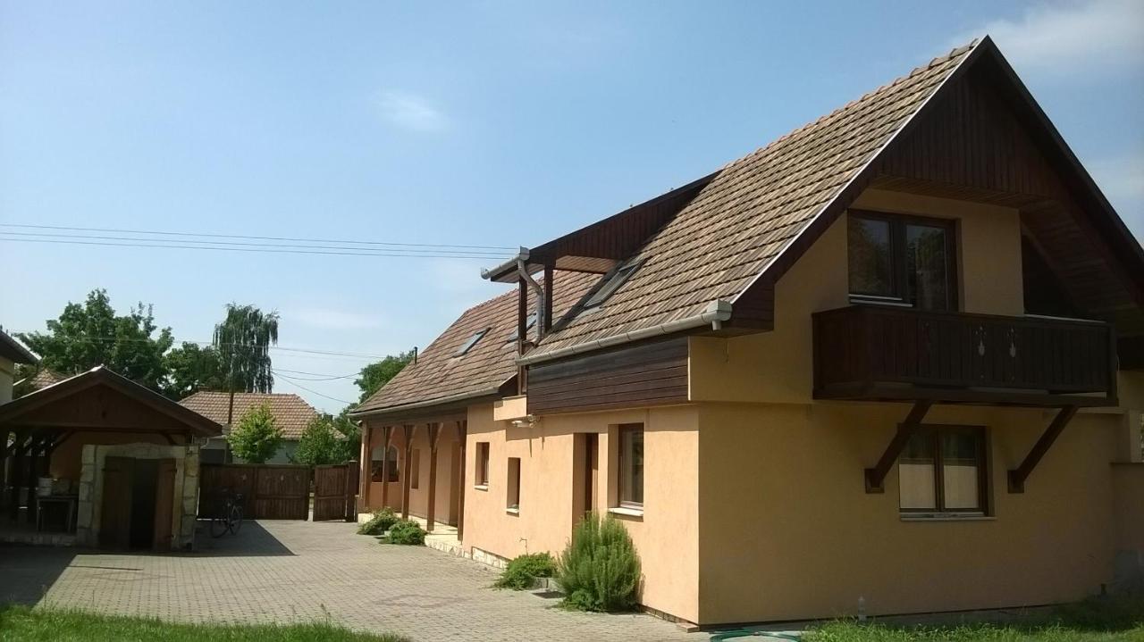 Villa Giulia Vendeghaz Verpelet Екстер'єр фото